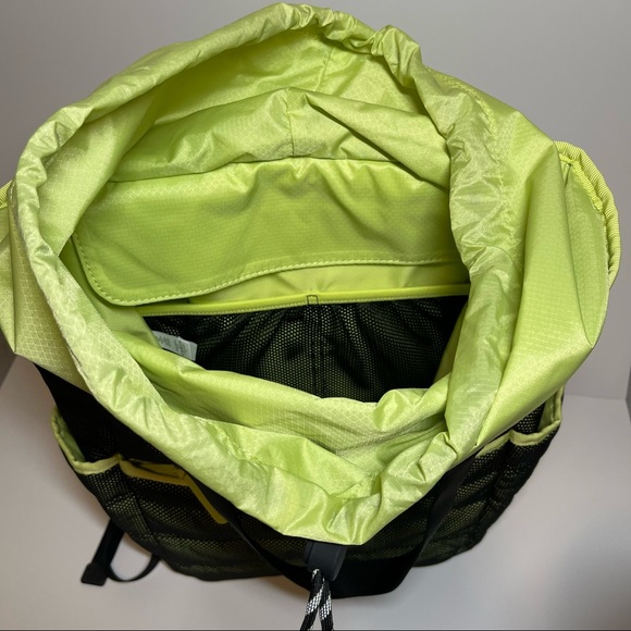 Lululemon Dash All Day Backpack - Picture 8 of 9